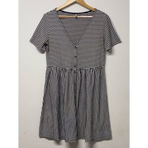 ASOS Black Contrast Stripe Mini Skater Dress Short Sleeve V Neck 8